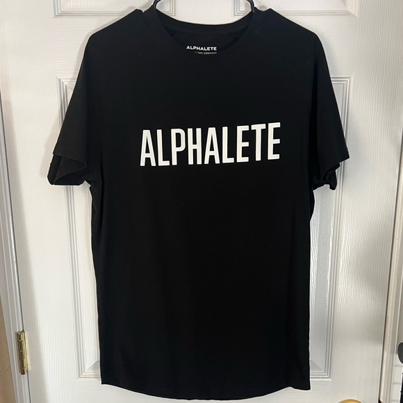 Alphalete Performance Tee - Black size Medium. - Picture 2 of 3